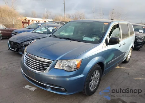 2011 Chrysler Town & Country Touring-L из США, поврежденный, VIN 2A4RR8DG3BR799777